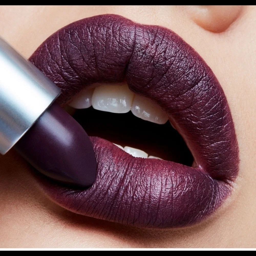MAC Cosmetics dark eggplant